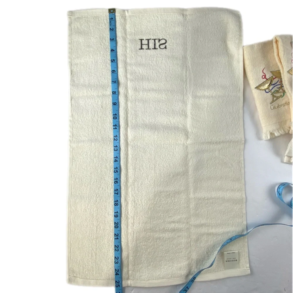His & Hers Sonoma hand towels Celebration Hand Towels NWOT & NWT